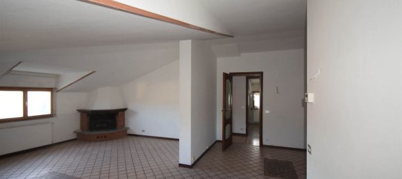 3 rooms Apartment in Rivergaro, Italy No. 214908 5