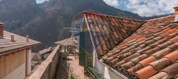 Квартира с 2 спальнями в Баголино, Италия № 352717 11