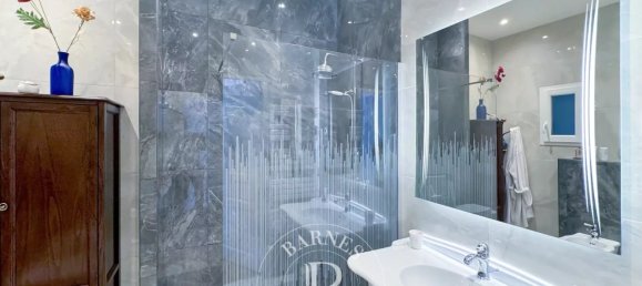 3 Schlafzimmer Wohnung in Aix-les-Bains, France, Nr. 295505 7