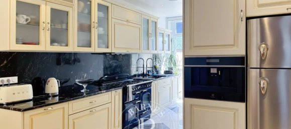 3 Schlafzimmer Wohnung in Aix-les-Bains, France, Nr. 295505 2