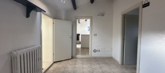 3-salle Appartement à Montemarciano, Italy No. 73107 9