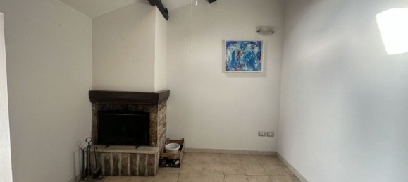 3-salle Appartement à Montemarciano, Italy No. 73107 3