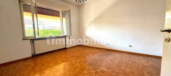 3 bedrooms Villa in Pordenone, Italy No. 374240 7