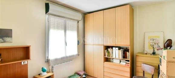 3 rooms Apartment in Como, Italy No. 32254 7