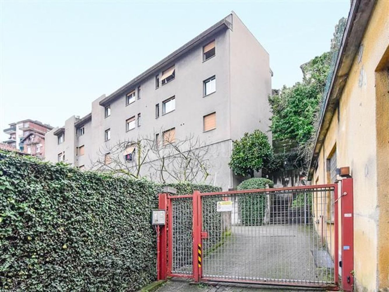 3 rooms Apartment in Como, Italy No. 32254