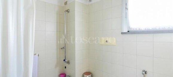 3 rooms Apartment in Como, Italy No. 32254 17