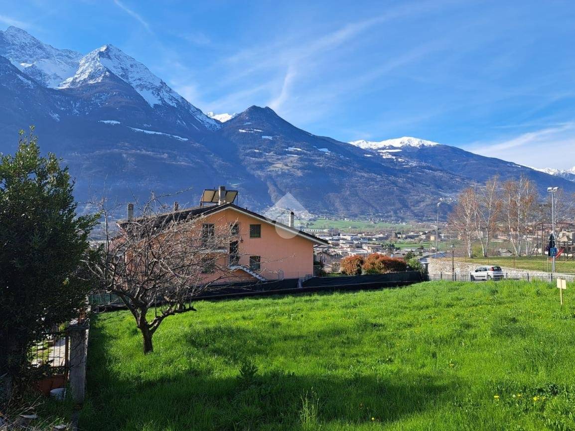 Grundstück in Saint Christophe, Italy 1001m², Nr. 173014