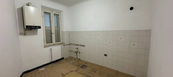 7 rooms House in Porto San Giorgio, Italy No. 87496 3