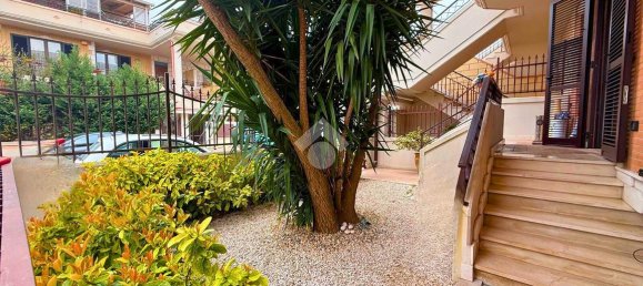 5-salle Appartement à San Severo, Italy No. 11654 4