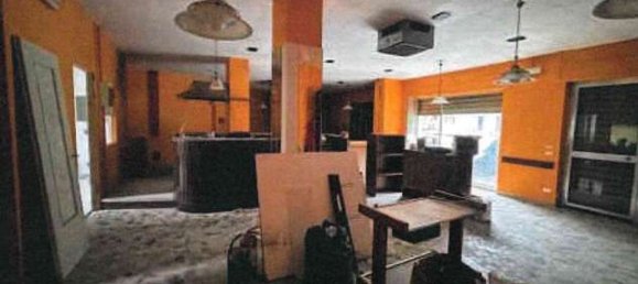 135m² Commercial property in Valduggia, Italy No. 363083 18