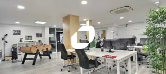 859m² Office in Paris, France No. 302370 17