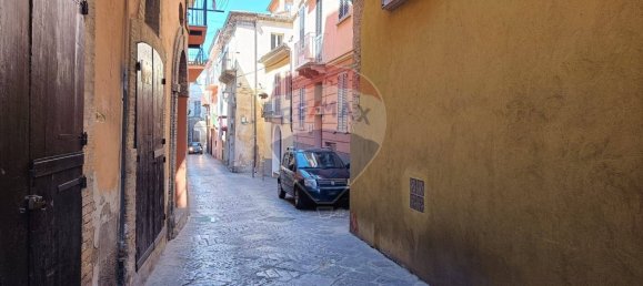 Studio in Lanciano, Italy, Nr. 281435 7