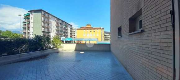 2 Schlafzimmer Wohnung in Bergamo, Italy, Nr. 310221 3