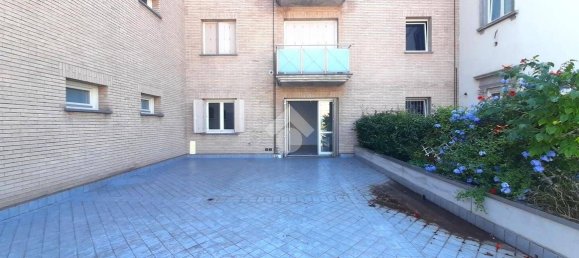 2 Schlafzimmer Wohnung in Bergamo, Italy, Nr. 310221 2