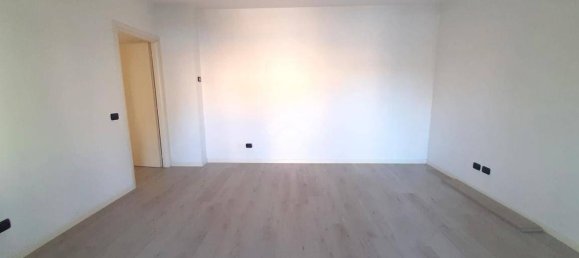 2 Schlafzimmer Wohnung in Bergamo, Italy, Nr. 310221 6