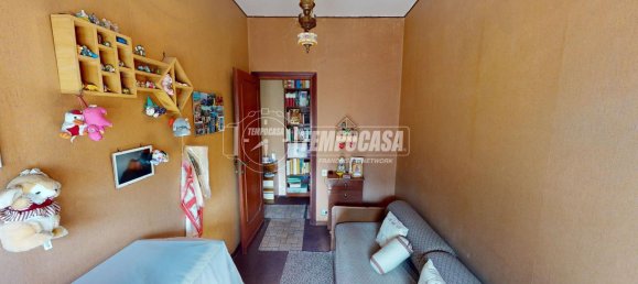 Квартира с 4 комнатами в Рим, Италия № 32109 10