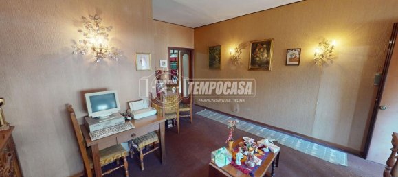 Квартира с 4 комнатами в Рим, Италия № 32109 7