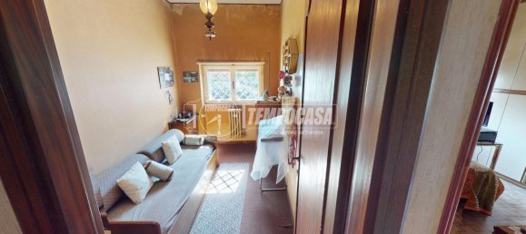 Квартира с 4 комнатами в Рим, Италия № 32109 9