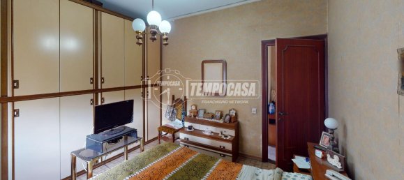 Квартира с 4 комнатами в Рим, Италия № 32109 15