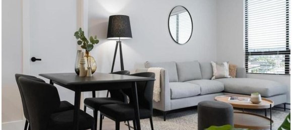 2 bedrooms Condo in British Columbia, Canada No. 244 8