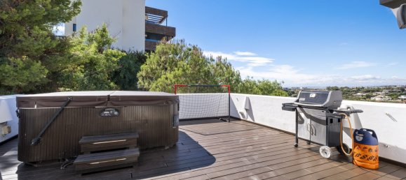 3 bedrooms Penthouse in Malaga, Spain No. 100922 10