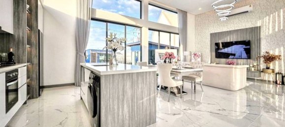 Вилла с 4 спальнями в Банг Ламунг, Таиланд № 58616 5