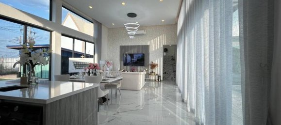 Вилла с 4 спальнями в Банг Ламунг, Таиланд № 58616 6