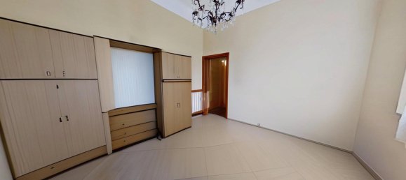 3غرفة شقة في Monza, Italy رقم 23019 29