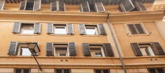 4-Zimmer Wohnung in Rome, Italy, Nr. 2485 4