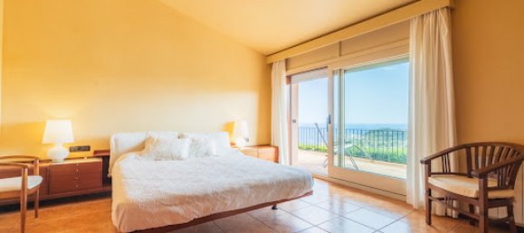 Casa de 4 dormitorios en Begur, Spain No. 179650 9