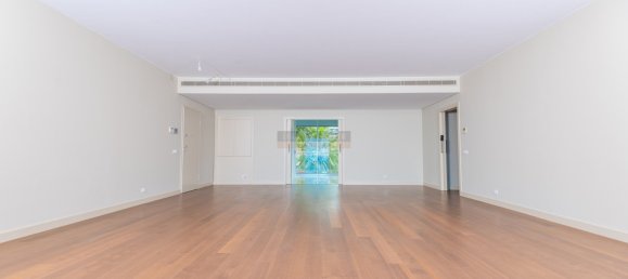 Квартира с 2 спальнями в Фуншал, Португалия № 144182 3