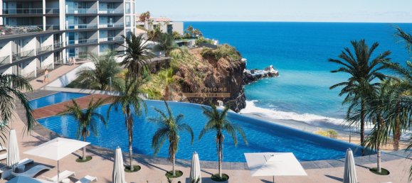 Квартира с 2 спальнями в Фуншал, Португалия № 144182 12