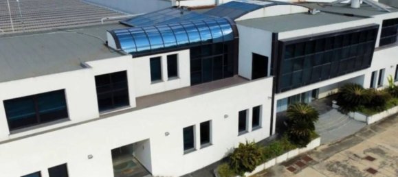 1709m² Commercial property in Pace del Mela, Italy No. 319318 2