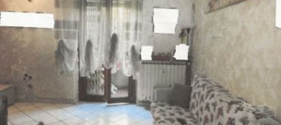 Квартира с 3 комнатами в Кормано, Италия № 215832 11