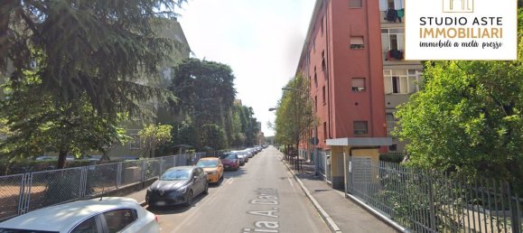 Квартира с 3 комнатами в Кормано, Италия № 215832 18