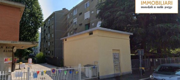 Квартира с 3 комнатами в Кормано, Италия № 215832 2