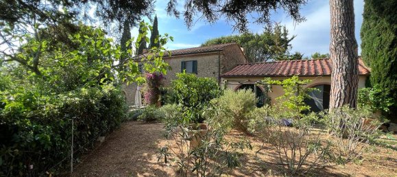 3 bedrooms House in Guardistallo, Italy No. 121168 2