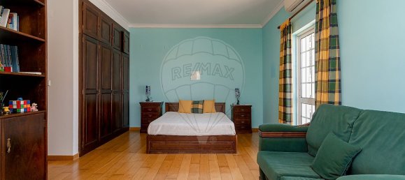 4 bedrooms House in Almada, Portugal No. 17441 8