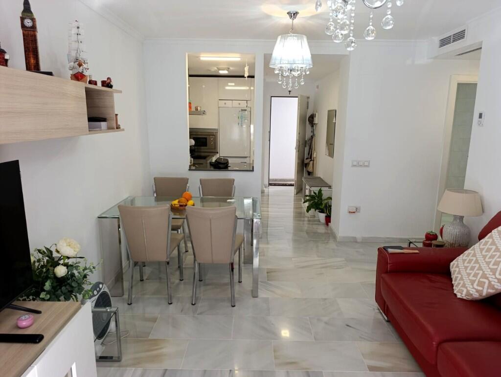 1 bedroom Apartment in Fuengirola, Spain No. 256384