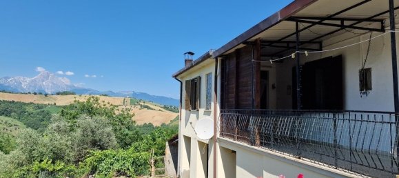 Дом с 2 спальнями в Бизенти, Италия № 279735 5