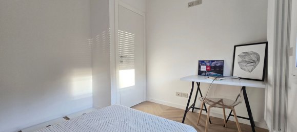 4 chambres Appartement à Udine, Italy No. 380244 14