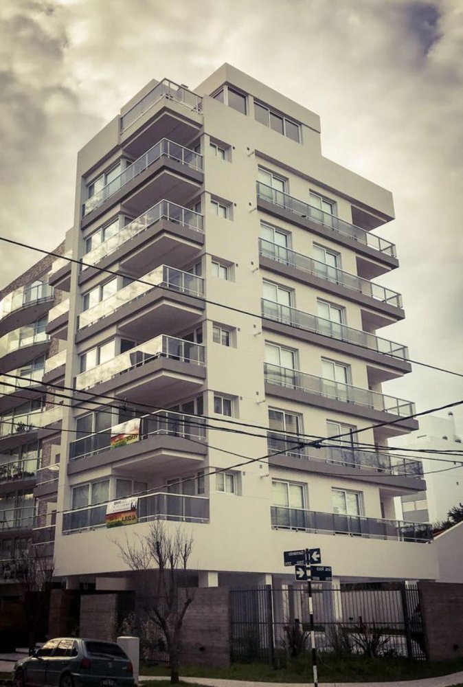 Квартира с 2 спальнями в Мар-дель-Плата, Аргентина № 95733