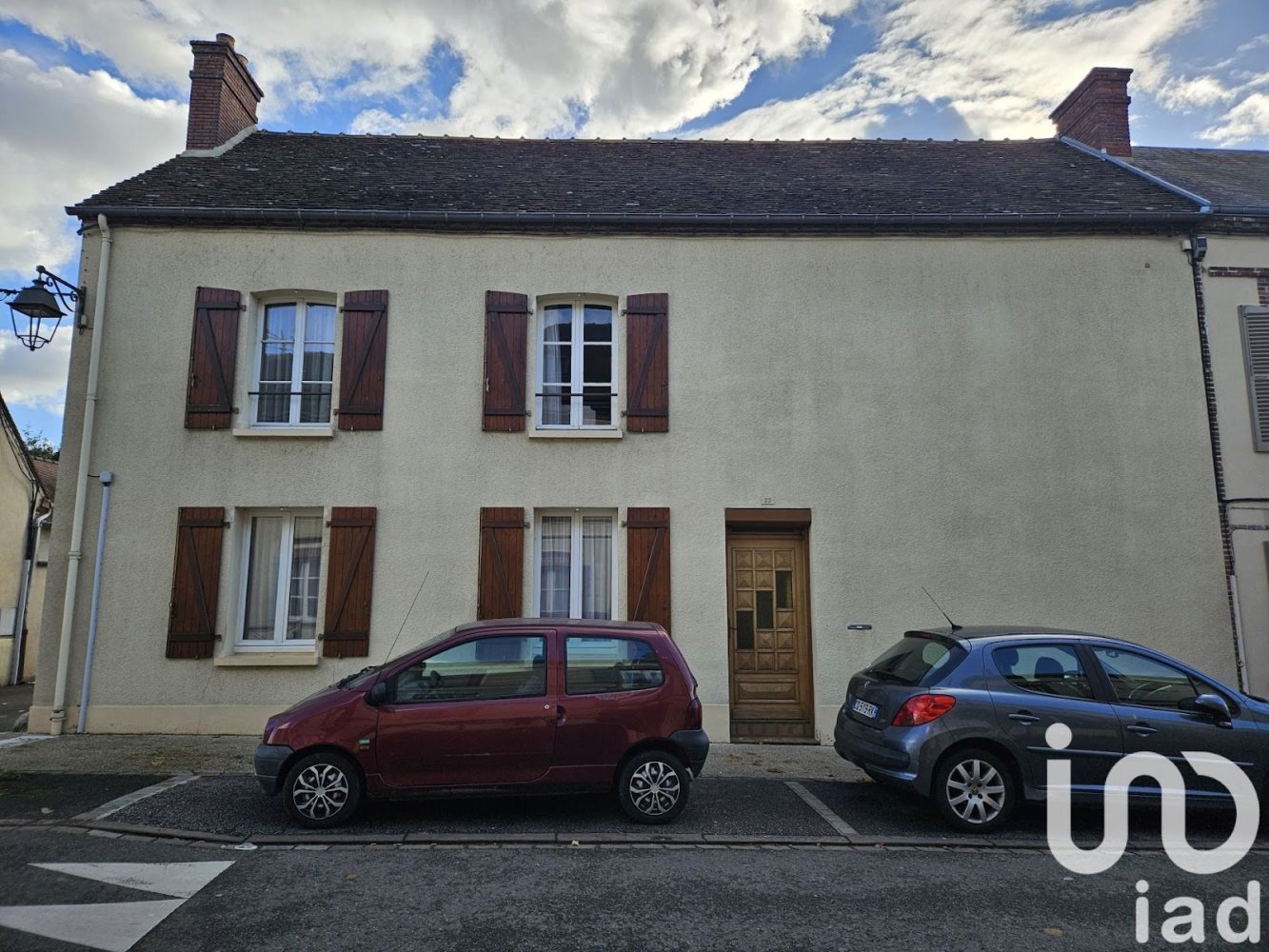 4 chambres Maison à Cherisy, France No. 51995