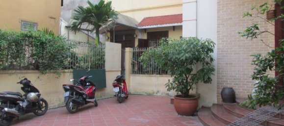 4 bedrooms Villa in Long Bien, Vietnam No. 7829 3