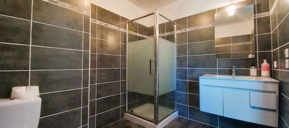 Apartamento de 2 dormitorios en Porto-Vecchio, France No. 209883 9