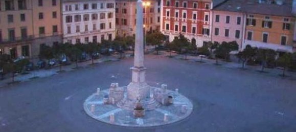 Квартира с 3 комнатами в Масса, Италия № 188945 16