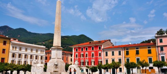 Квартира с 3 комнатами в Масса, Италия № 188945 12