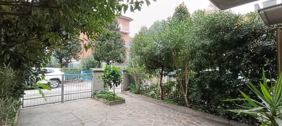 Villa de 5 divisões em Modena, Italy N.º 36806 15