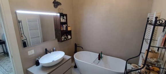 Villa de 5 divisões em Modena, Italy N.º 36806 34