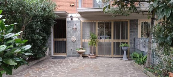 Villa de 5 divisões em Modena, Italy N.º 36806 16